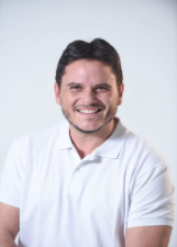 Foto oficial de Carlos Eduardo