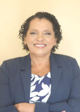 Foto oficial de Dra Emília