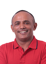 Foto oficial de Guto Costa