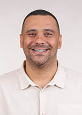 Foto oficial de Artur Rodrigues