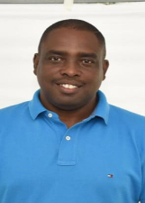 Foto oficial de Claudinho da Kombi