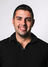 Foto oficial de Renan Cury