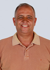 Foto oficial de Julinho Peixoto