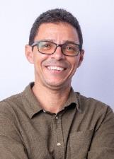 Foto oficial de Charles Gonçalves