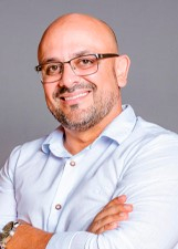 Foto oficial de Aluísio D Elias
