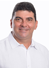 Foto oficial de Suetoneo Moura