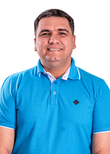 Foto oficial de Douglas de Zezinho