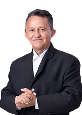 Foto oficial de Adil Oi