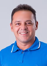 Foto oficial de Alex Brasil