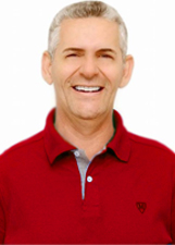 Foto oficial de Geo Cruz