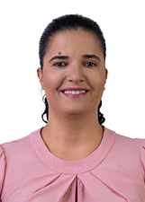 Foto oficial de Janine Tenorio