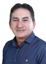 Foto oficial de Divan Ferreira