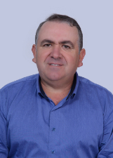 Foto oficial de José Adriani
