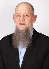 Foto oficial de Emir Kuhn