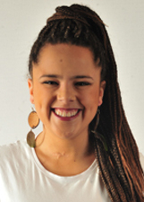 Foto oficial de Estela Balardin