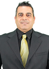 Foto oficial de Alex Falconi