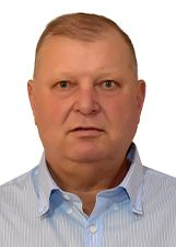 Foto oficial de Adelcio