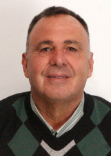 Foto oficial de Hélio Fernando