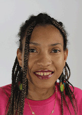 Foto oficial de Alice Carvalho
