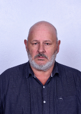 Foto oficial de Pequeno