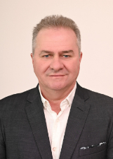 Foto oficial de Claudio