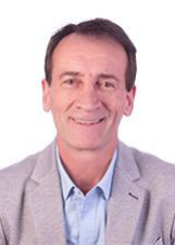 Foto oficial de Carlinhos Magrão