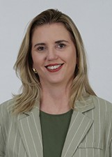 Foto oficial de Carine Schwingel