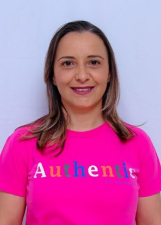 Foto oficial de Adriana Almeida