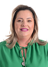 Foto oficial de Débora da Agropecuária
