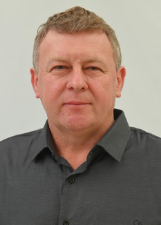 Foto oficial de Almeri R Dluzniewski