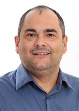Foto oficial de Edu Oliveira