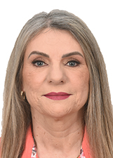 Foto oficial de Adriana Nedel