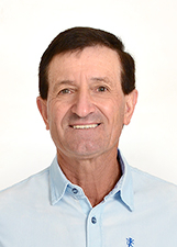 Foto oficial de Alceu