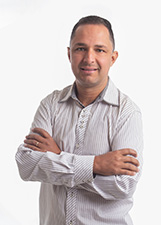 Foto oficial de Juliano Raminelli