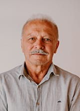 Foto oficial de Alvori Kuhn