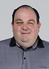 Foto oficial de Tobias Tonin