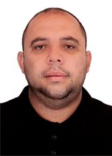 Foto oficial de Renato Leitão