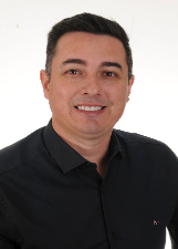 Foto oficial de Júlio Rubin