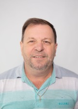Foto oficial de César Rabock