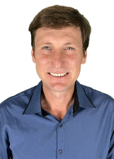 Foto oficial de Tadeu Cuochinski