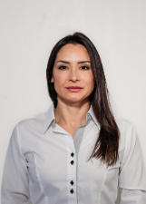 Foto oficial de Mariane Calomeno