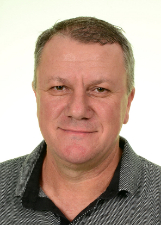 Foto oficial de Romario Saurin