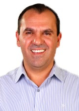 Foto oficial de Laerte Santos