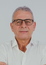Foto oficial de Quinha