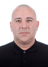 Foto oficial de Edu Cachoeira