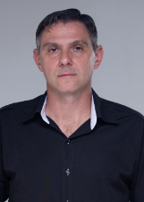 Foto oficial de Emerson Mano