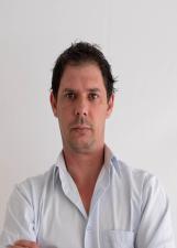 Foto oficial de Ademar Pereira