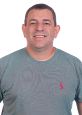 Foto oficial de Guinho