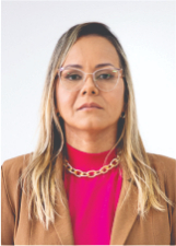 Foto oficial de Kristiani Caxias Advogada