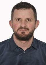 Foto oficial de Esequiel Sperfeld
